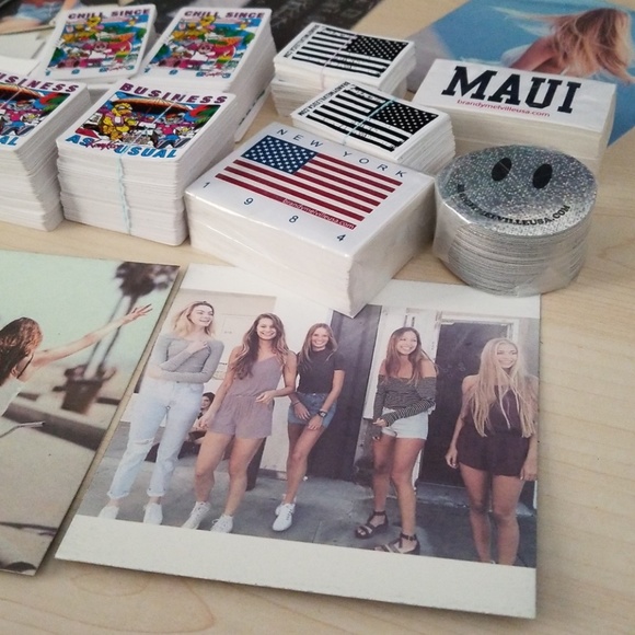 1000 pc order freebie, sticker, gifts brandy - Picture 7 of 8